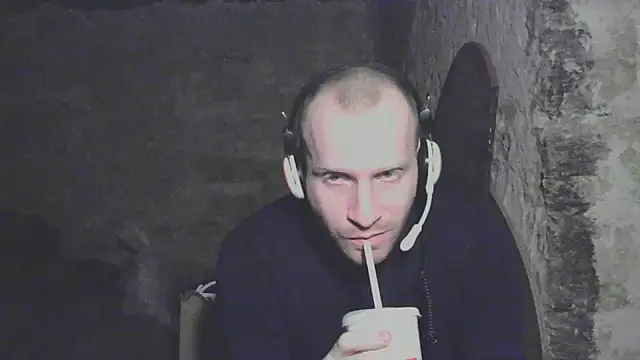 Snapshot of GoodSeksLove chatting on 03.07.25 GoodSeksLove online show from 03.07.25