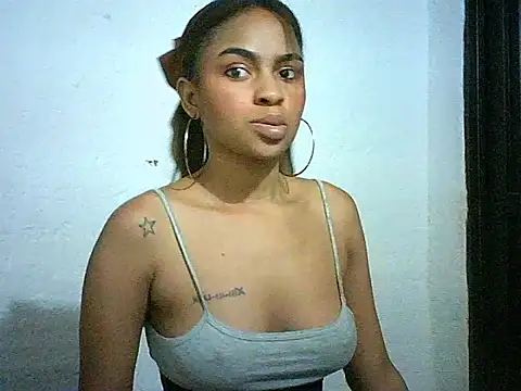 Snapshot of Bellabeltrann chatting on 01.08.26 Bellabeltrann online show from 01.08.26