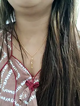 Snapshot of Natasha-143 chatting on 11.05.25 Natasha-143 online show from 11.05.25