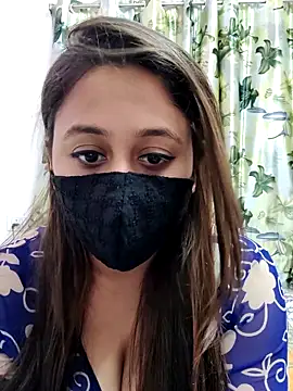 Snapshot of Natasha-143 chatting on 11.08.25 Natasha-143 online show from 11.08.25