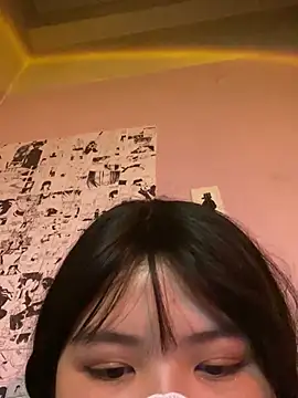 HoneyBuns 05 online show from 12.28.24