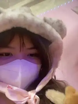 HoneyBuns 05 online show from 03.08.25