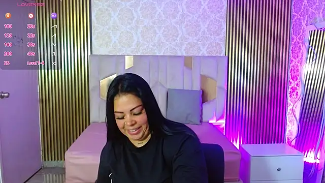 martinna tay online show from 07.02.26