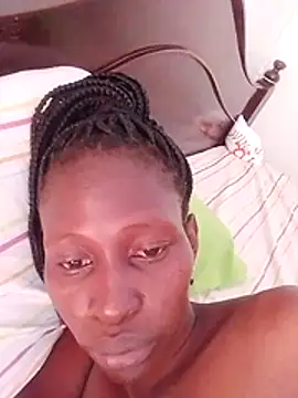 LOVELY-2BERRY online show from 03.06.26