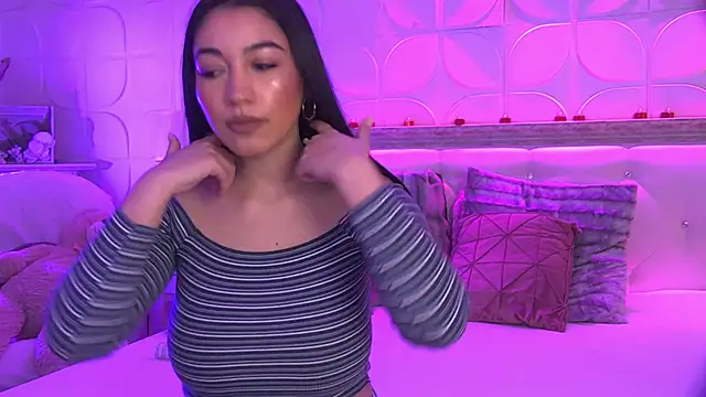 Snapshot of Amy_Sin chatting on 03.02.25 Amy Sin online show from 03.02.25