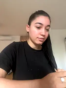 Snapshot of Amy_Sin chatting on 10.28.25 Amy Sin online show from 10.28.25