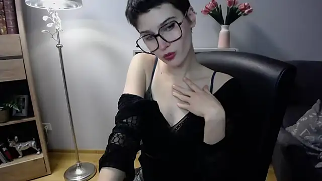 Snapshot of sarah_perfect chatting on 01.11.26 sarah perfect online show from 01.11.26