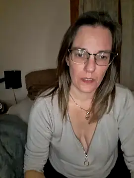 SpiceLea online show from 12.21.24