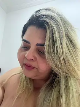 Snapshot of OrdinaryAnjou chatting on 02.22.26 OrdinaryAnjou online show from 02.22.26