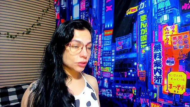 Snapshot of rosse_2504 chatting on 03.11.25 rosse 2504 online show from 03.11.25