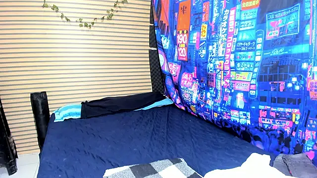 Snapshot of rosse_2504 chatting on 03.11.25 rosse 2504 online show from 03.11.25