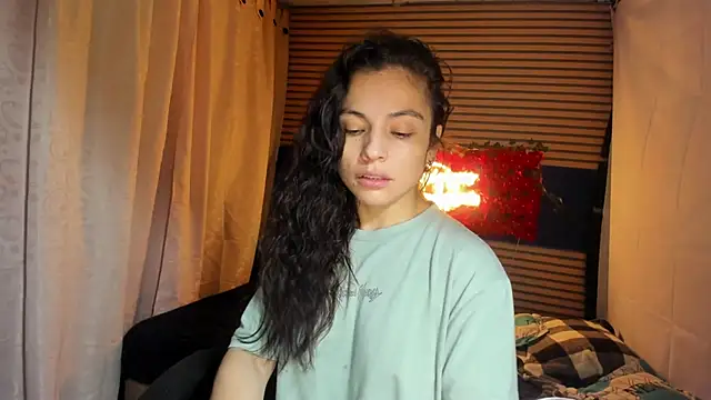 Snapshot of rosse_2504 chatting on 01.07.26 rosse 2504 online show from 01.07.26