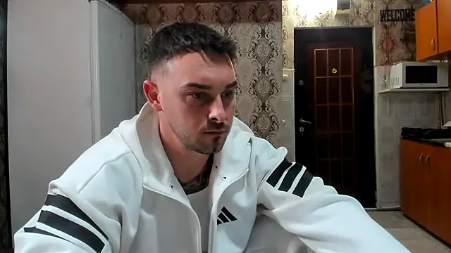 Snapshot of Jonmusclemaster chatting on 02.27.26 Jonmusclemaster online show from 02.27.26