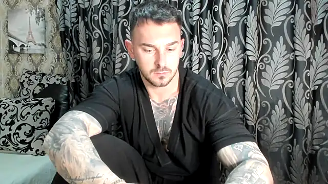 Snapshot of Jonmusclemaster chatting on 03.18.26 Jonmusclemaster online show from 03.18.26