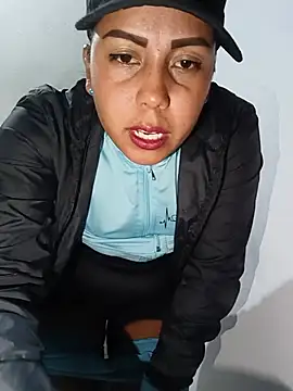 Snapshot of _andrea30 chatting on 07.24.26 andrea30 online show from 07.24.26