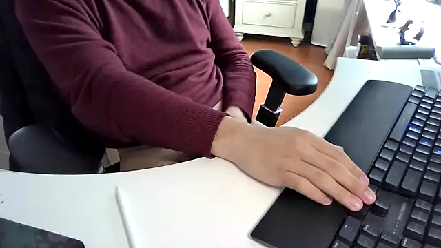 Snapshot of big-pig chatting on 02.02.26 big-pig online show from 02.02.26