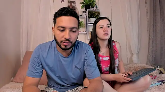 Idara and Edahi01 online show from 03.19.25