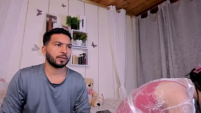 Idara and Edahi01 online show from 03.19.25