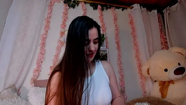 Idara and Edahi01 online show from 11.04.25