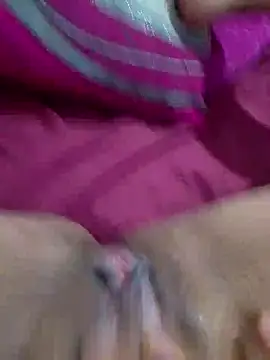 Snapshot of Fatina111 chatting on 09.27.25 Fatina111 online show from 09.27.25