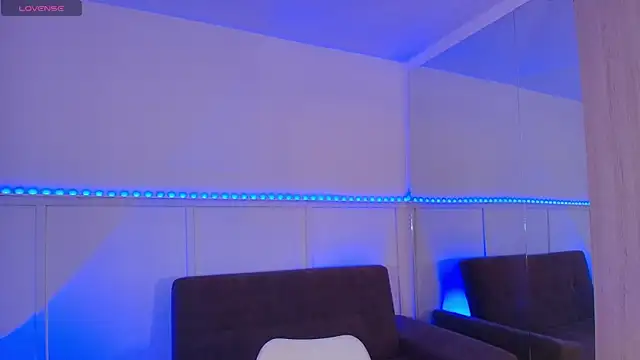 Snapshot of Ela_Doll_ chatting on 01.17.26 Ela Doll online show from 01.17.26