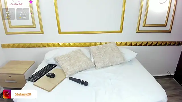 Snapshot of amor_smith_ chatting on 02.11.25 amor smith online show from 02.11.25