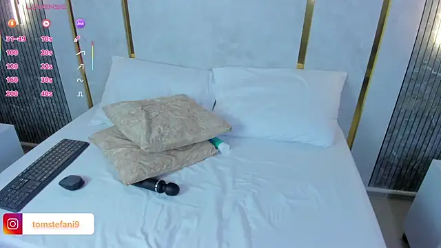 Snapshot of amor_smith_ chatting on 09.16.25 amor smith online show from 09.16.25