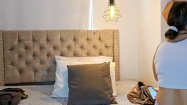 Snapshot of Anya_Texas chatting on 02.06.26 Anya Texas online show from 02.06.26