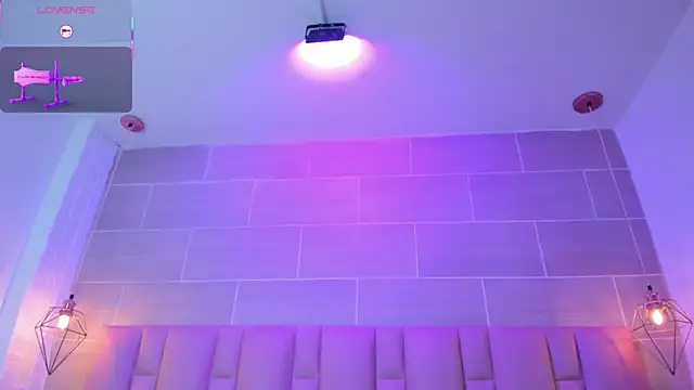 brithanyadams23 online show from 10.01.25