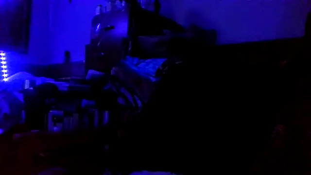 tongueispowerr6d9 online show from 01.16.25