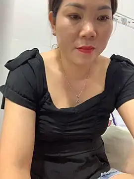 Baby-bigtits online show from 02.27.25