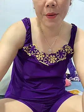 Baby-bigtits online show from 02.28.25