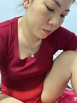 Baby-bigtits online show from 03.18.25