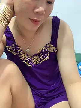 Baby-bigtits online show from 09.15.25