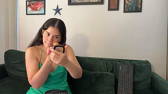 Redfloweer1 online show from 02.07.26