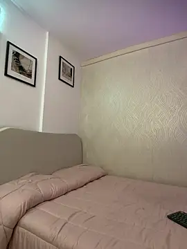 ValeryR  online show from 03.18.26