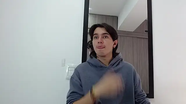 alex connorr online show from 02.26.25