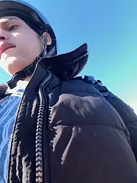 catriona pia online show from 10.17.25