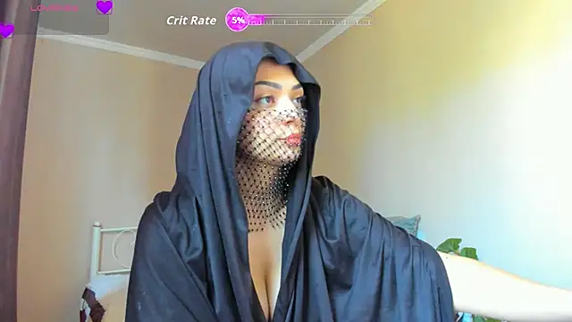 Snapshot of _cleopattra_ chatting on 09.15.25 cleopattra online show from 09.15.25