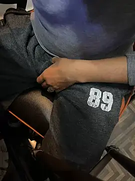 Snapshot of dreamy_lusty01 chatting on 03.12.25 dreamy lusty01 online show from 03.12.25