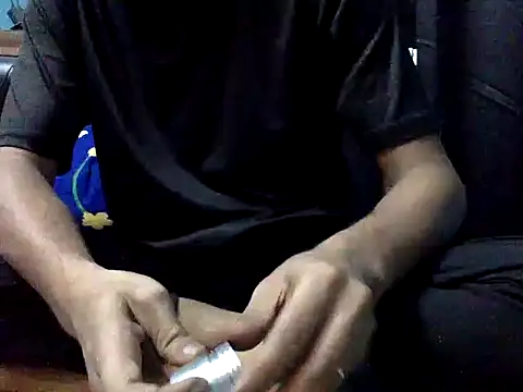 Snapshot of dreamy_lusty01 chatting on 10.20.25 dreamy lusty01 online show from 10.20.25