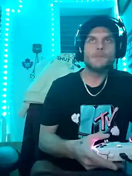 GeneralXMillyX online show from 01.10.25