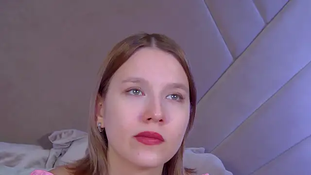 LiliLinn online show from 12.01.25