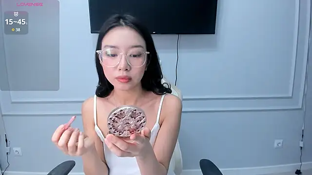 Miwa Kasumi online show from 02.03.25