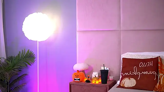 AlmaLuv online show from 11.01.25