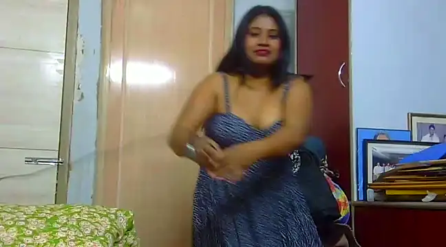 sexy roma online show from 01.23.25