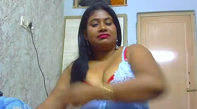 sexy roma online show from 01.24.25