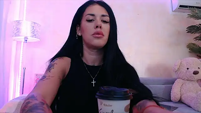 LaylaCruzRose online show from 04.29.26