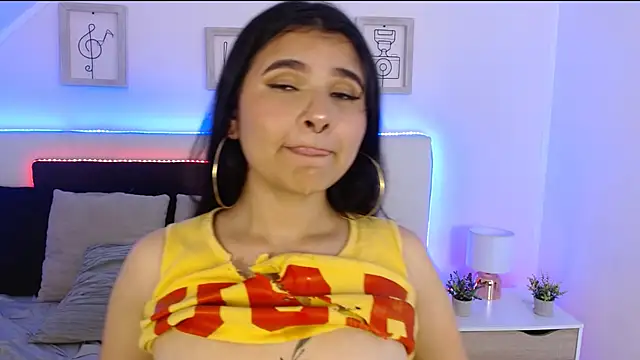 Tifanny grey online show from 12.20.24