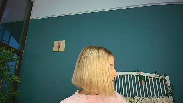 AlicePirs online show from 10.10.25